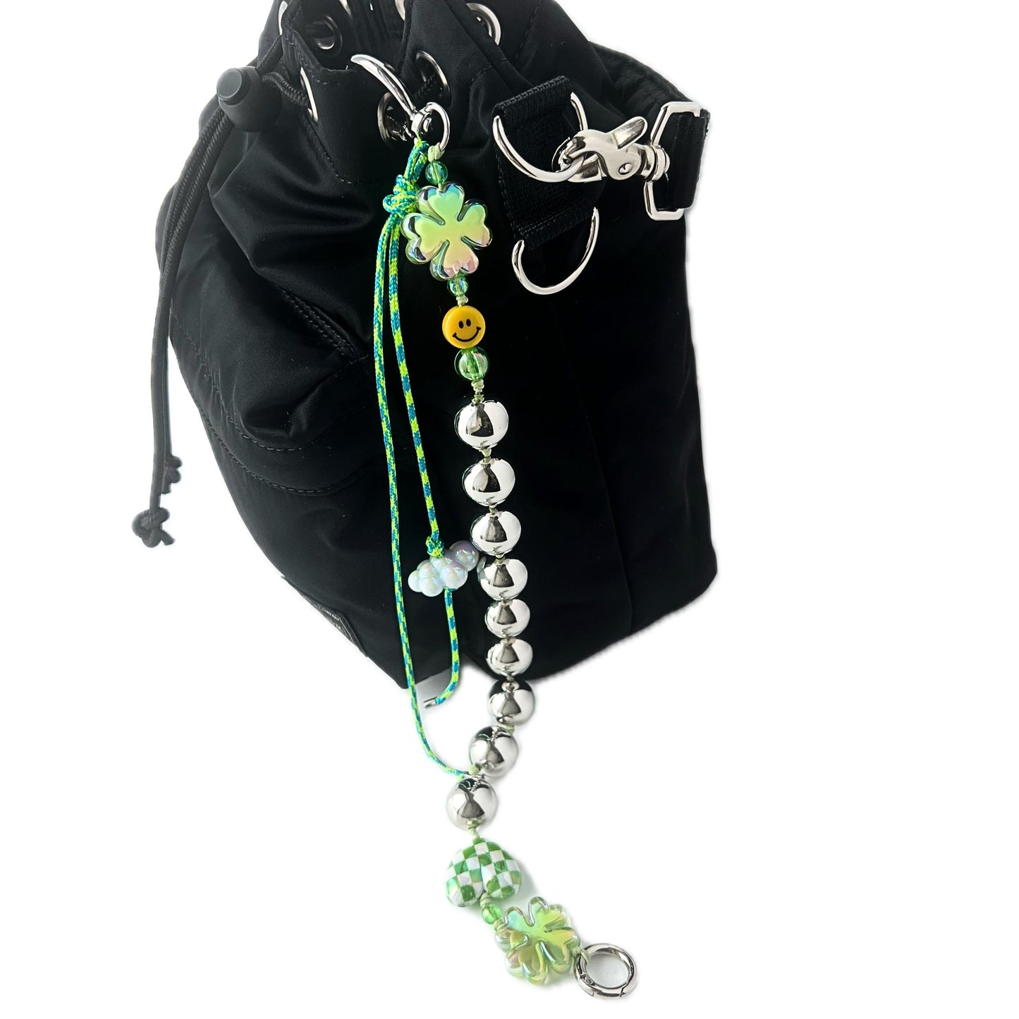 how to accessorize your bag